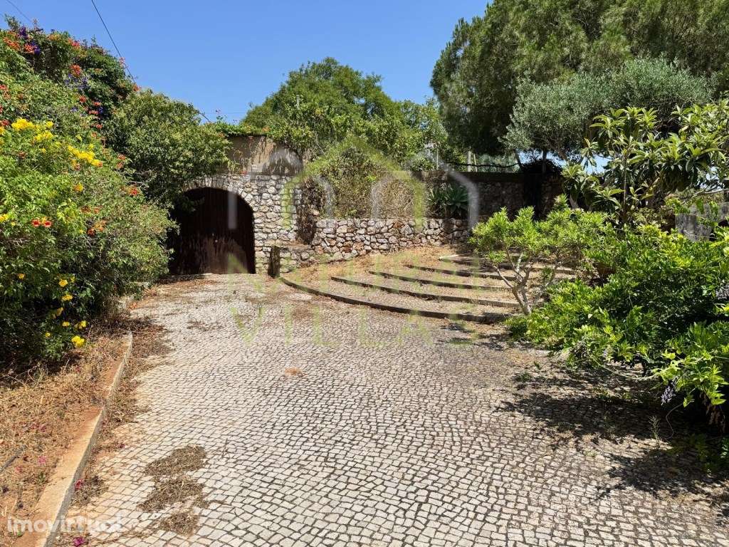 Moradia Isolada T4 com Terreno em Patacão, Faro - Grande imagem: 3/19