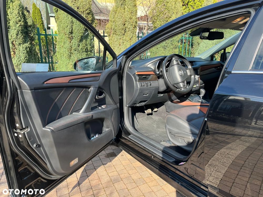 Toyota Avensis 1.8 Prestige MS - 10