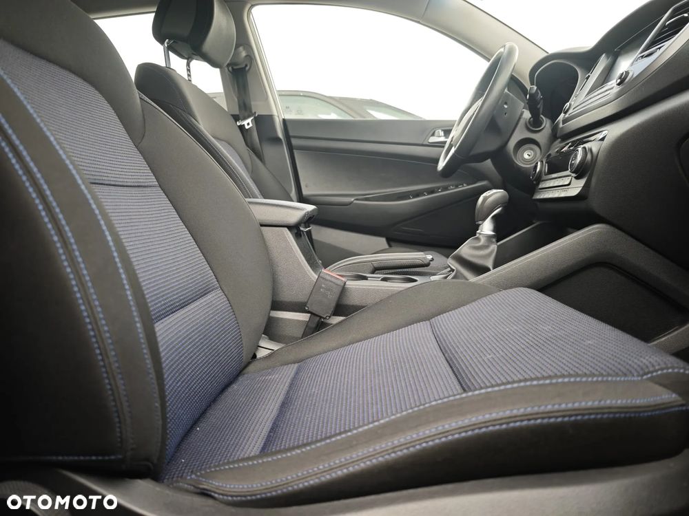 Hyundai Tucson blue 1.6 CRDi 2WD Select - 17