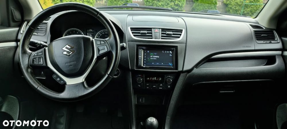 Suzuki Swift 1.2 Premium - 21