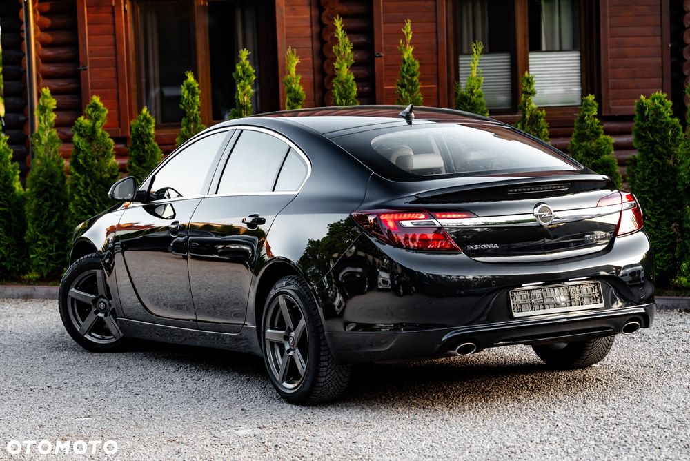 Opel Insignia 2.0 Turbo 4x4 Sport - 13
