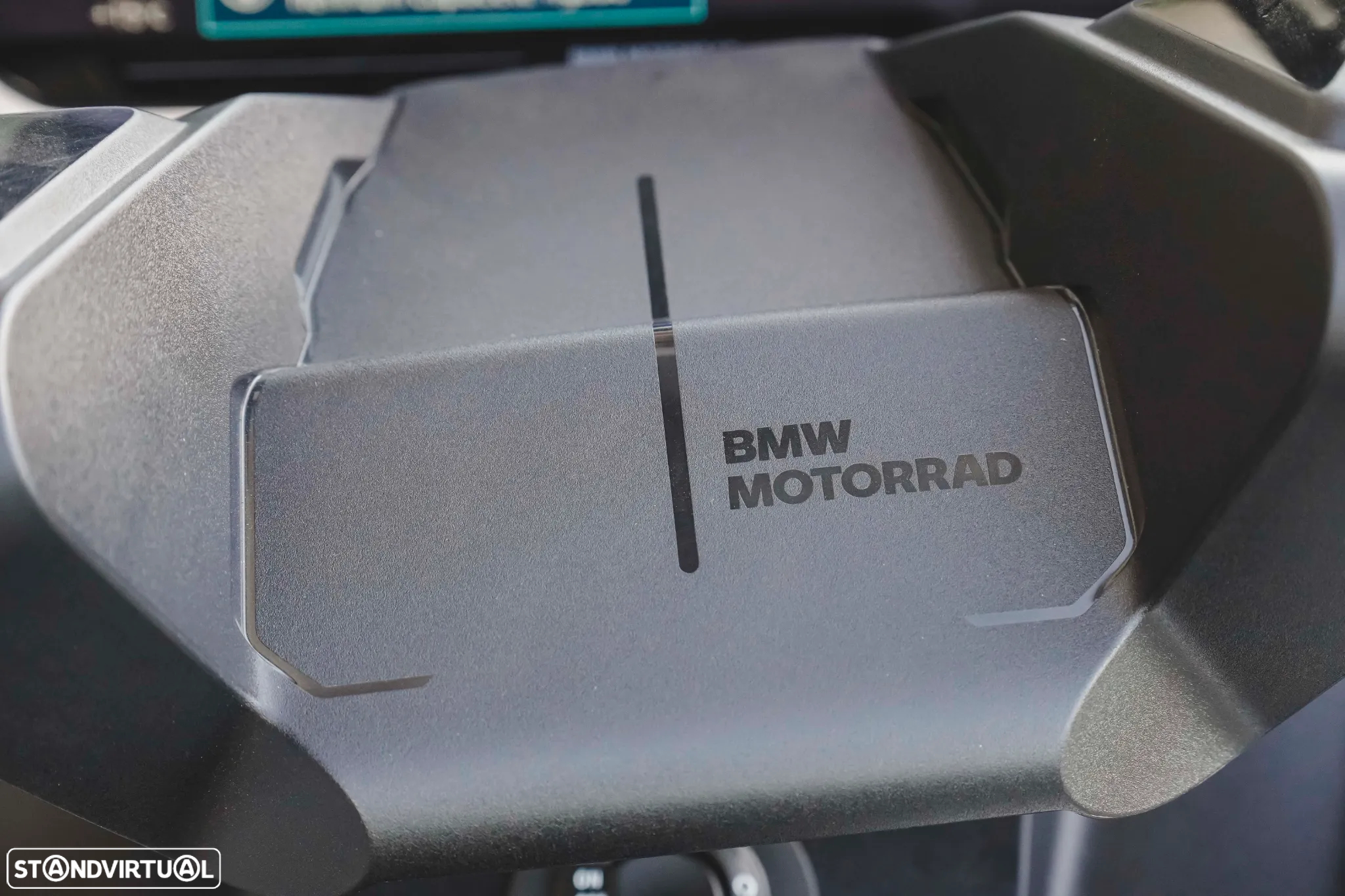 BMW CE 04 - 33
