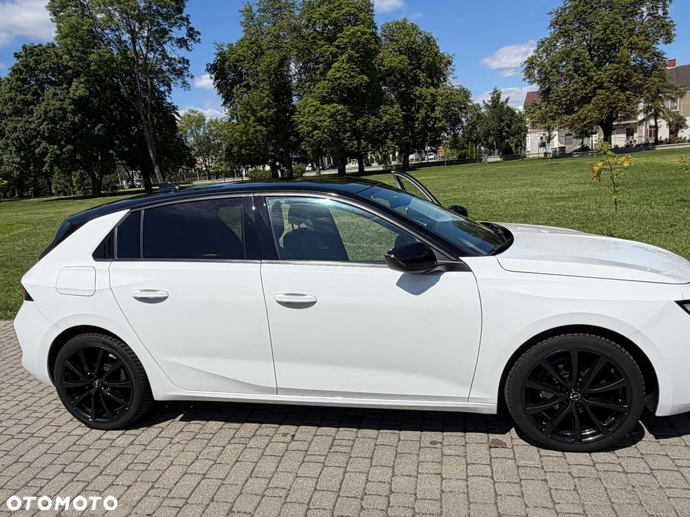 Opel Astra 1.2 Turbo Business Edition - 23