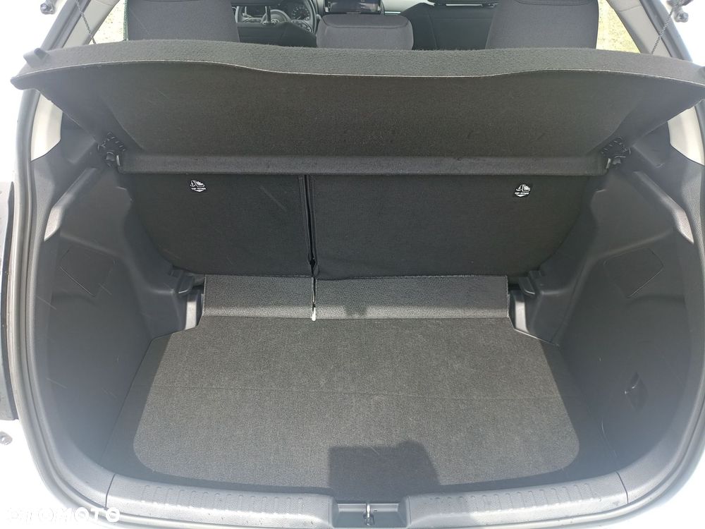 Toyota Yaris - 14