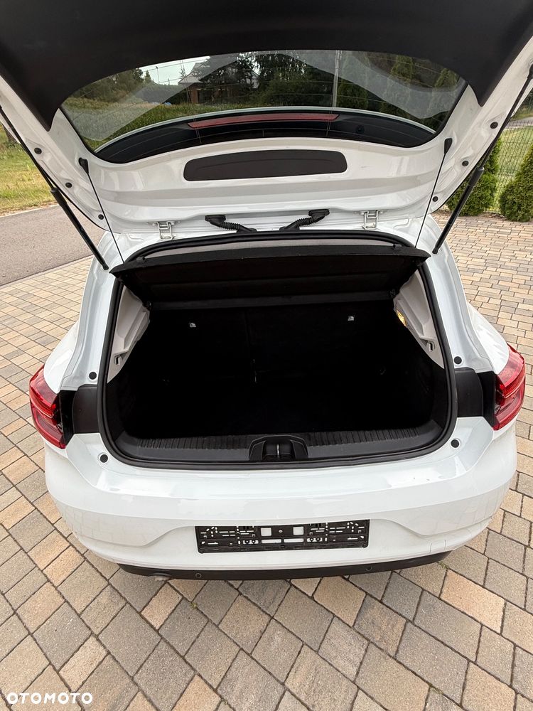 Renault Clio - 7