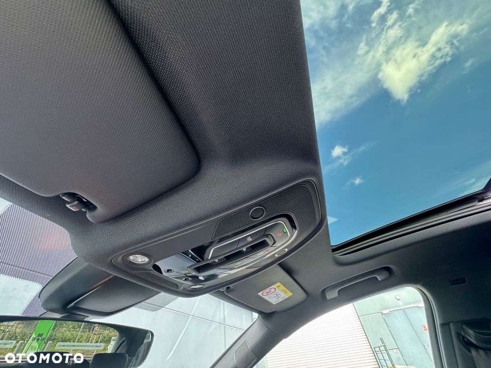Audi A4 Avant 40 TDI mHEV S Line S tronic - 38