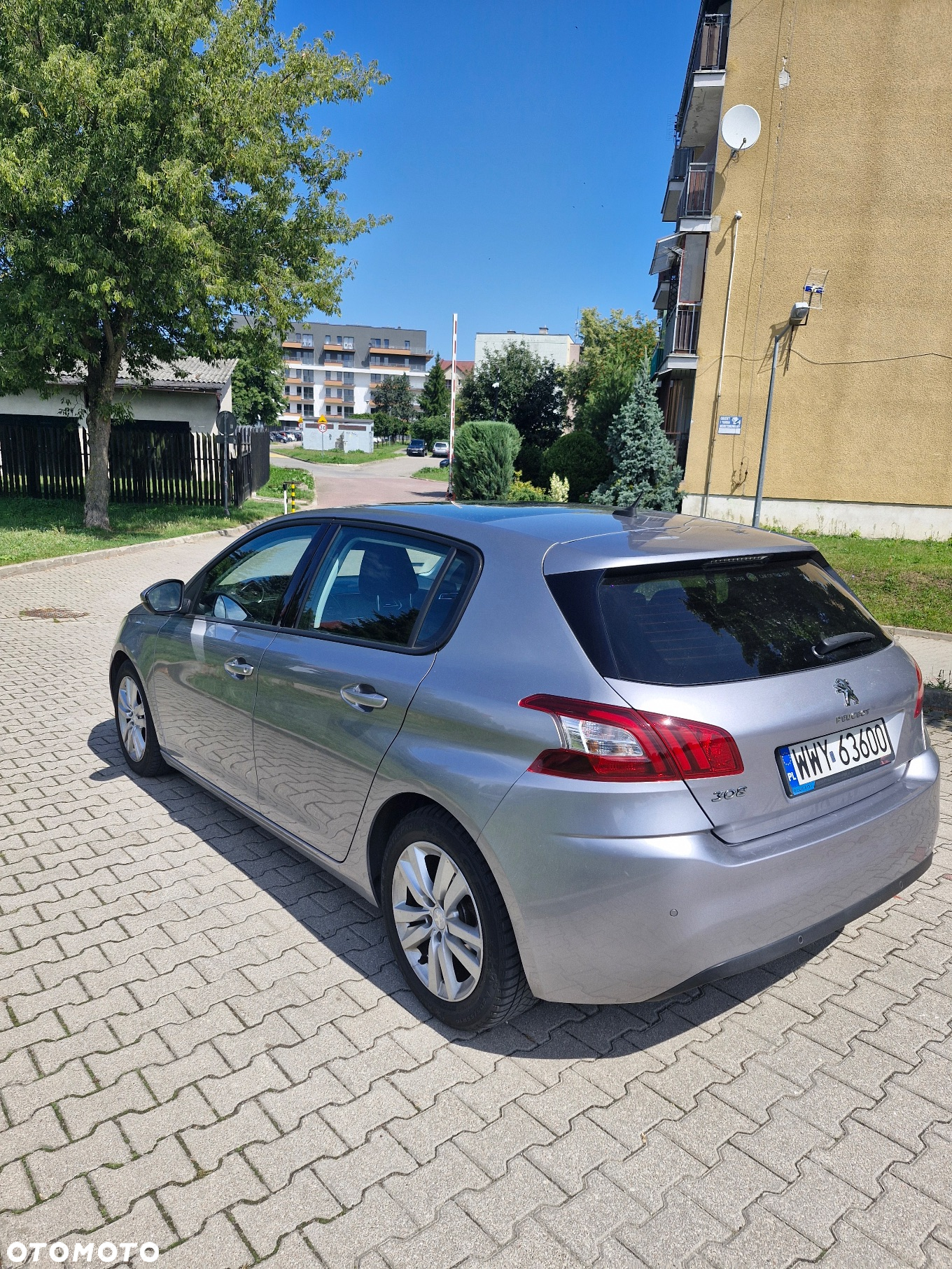 Peugeot 308 1.6 THP Active - 10