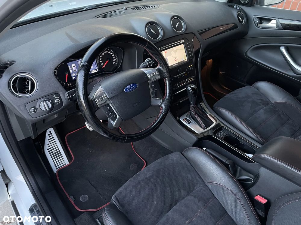 Ford Mondeo 2.0 TDCI Titanium S - 18