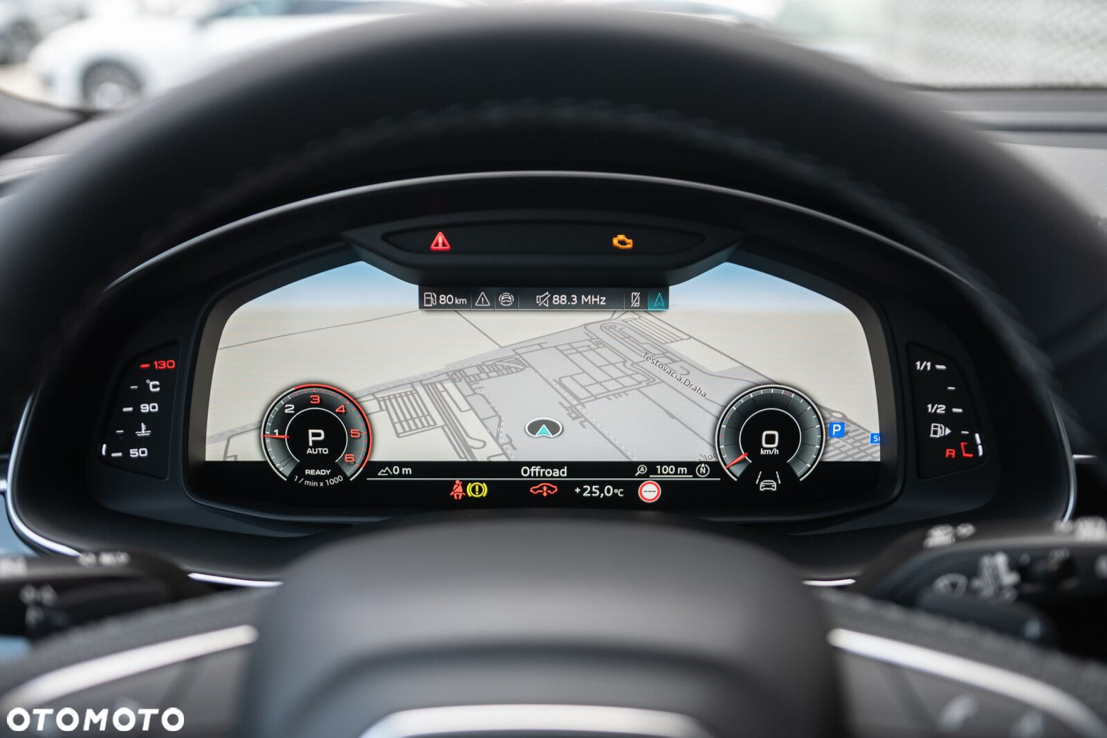 Audi Q8 - 16