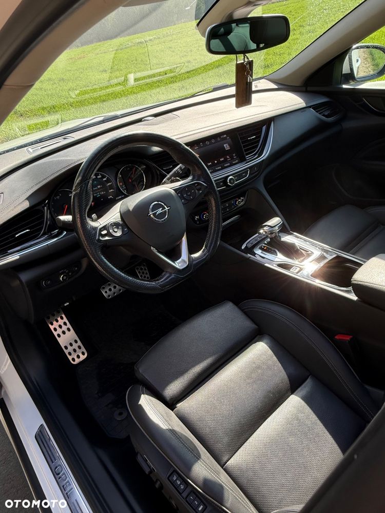 Opel Insignia 2.0 CDTI 4x4 Exclusive S&S - 17