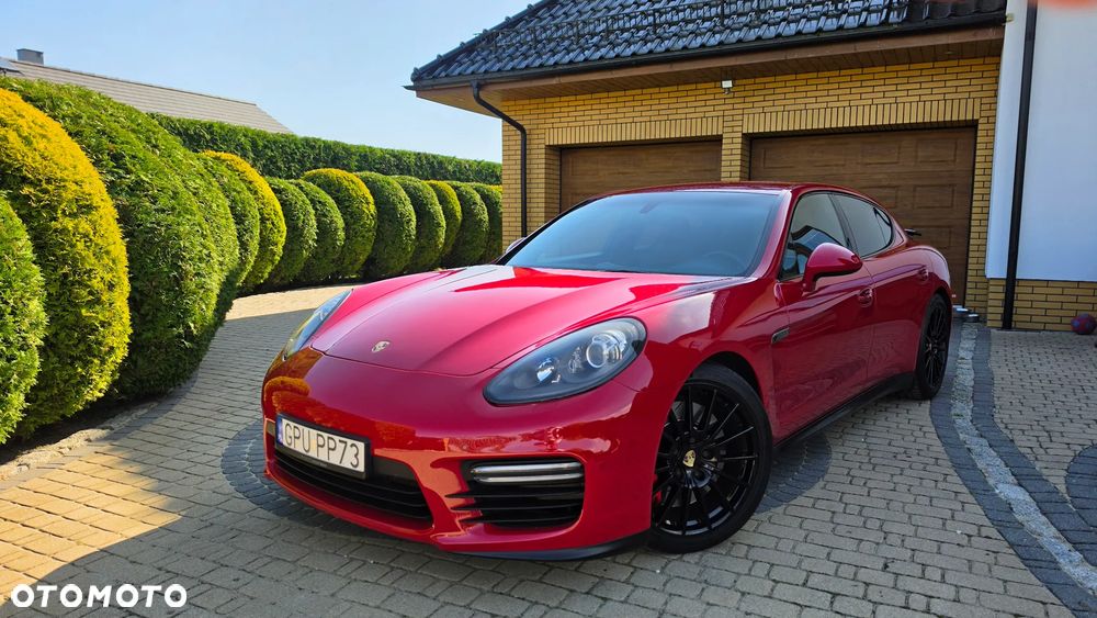 Porsche Panamera GTS - 9