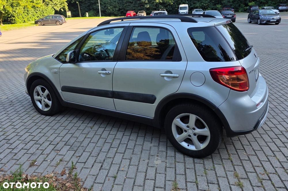 Suzuki SX4 - 1