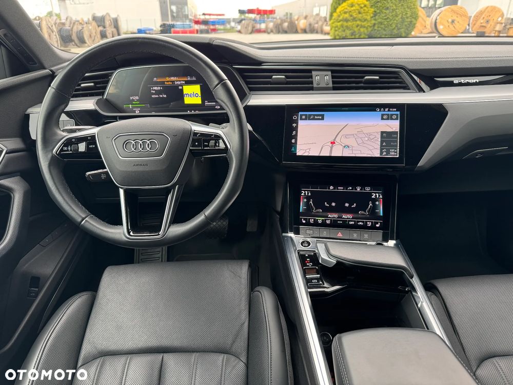 Audi e-tron Sportback 55 quattro S line - 25