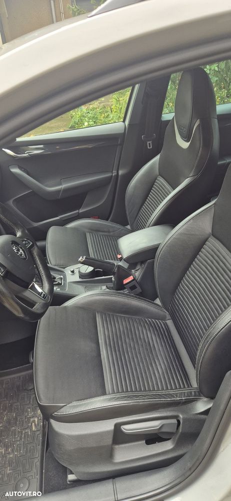 Skoda Octavia 2.0 TDI RS DSG - 10