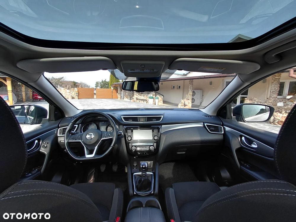 Nissan Qashqai 1.3 DIG-T SHIRO - 7