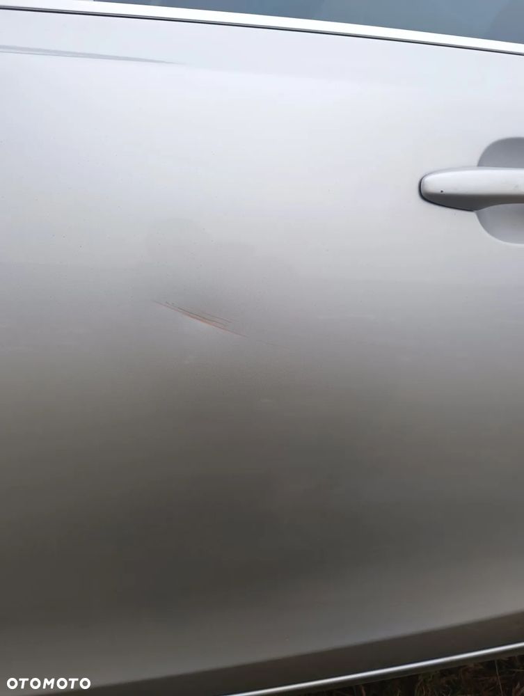 Volvo V40 T3 R Design - 15