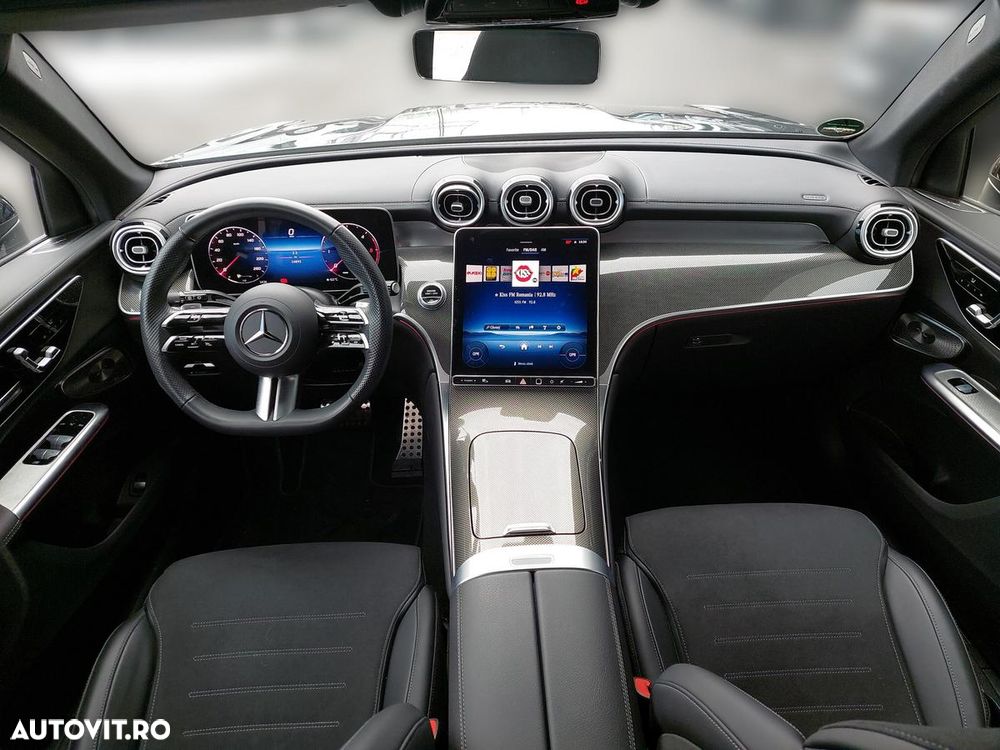 Mercedes-Benz GLC 220 d 4MATIC MHEV - 12