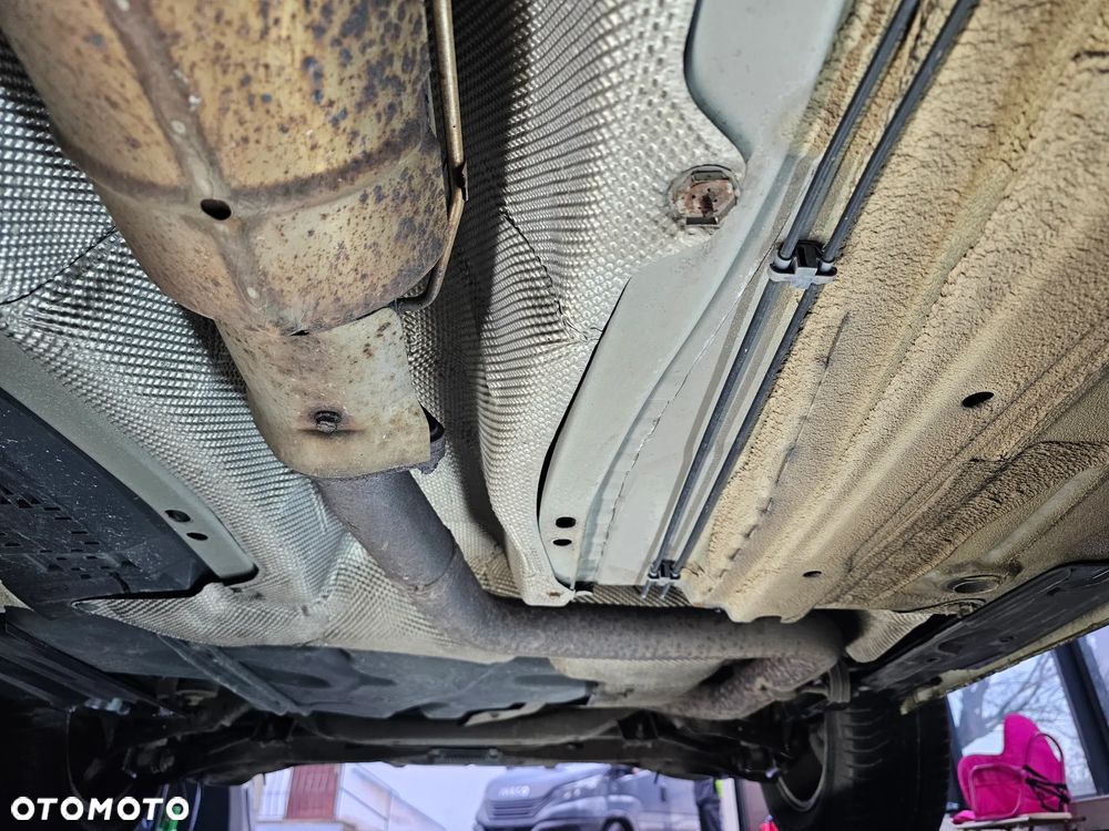 Honda CR-V 1.5 Elegance (2WD / Connect+) - 21