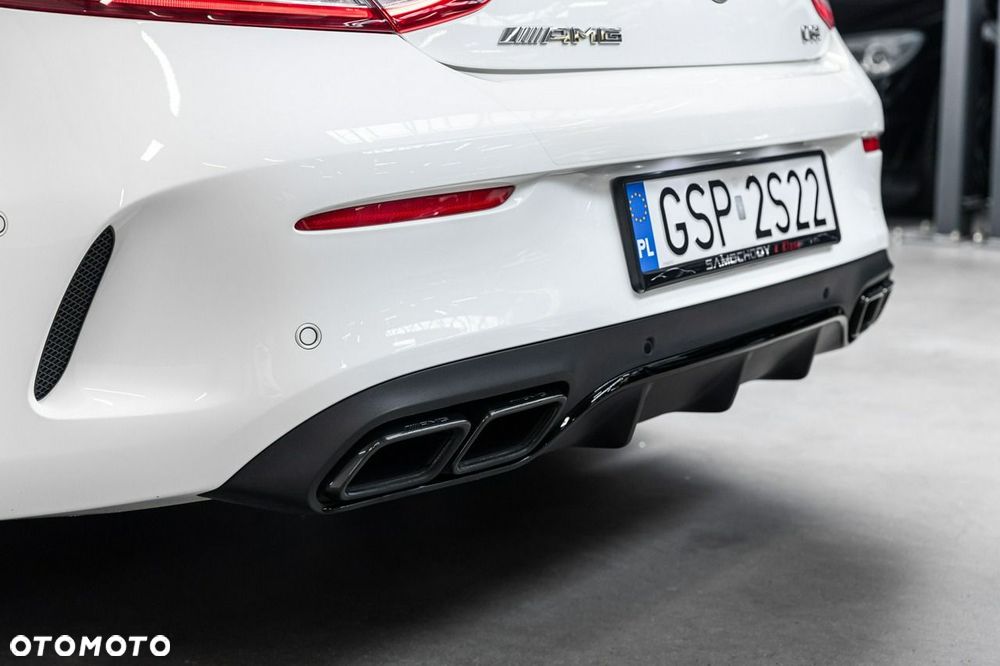 Mercedes-Benz Klasa C AMG 63 AMG Speedshift MCT 9G - 16