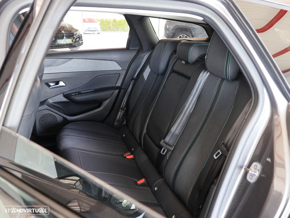 Peugeot 308 SW 1.5 BlueHDi Allure EAT8 - 14