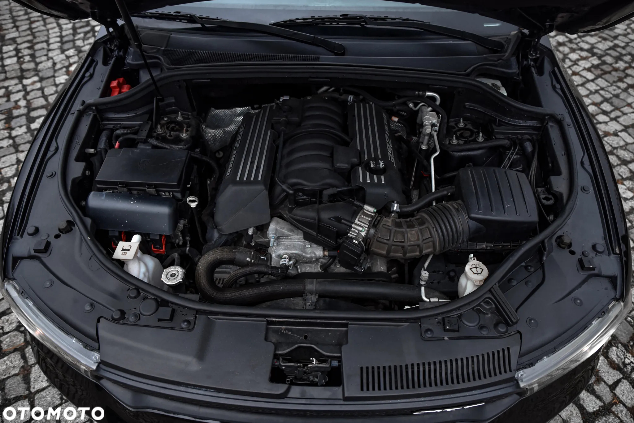Dodge Durango 6.4 SRT - 17