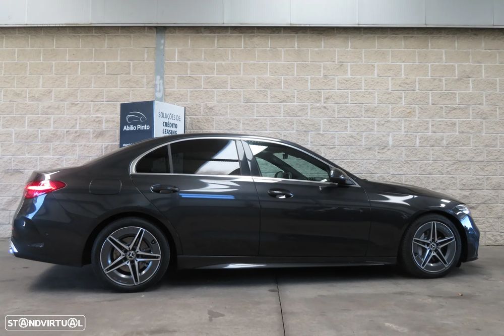 Mercedes-Benz C 300 d AMG Line - 13