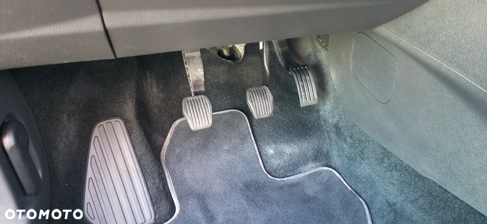 Ford Focus 1.0 EcoBoost Titanium ASS - 27