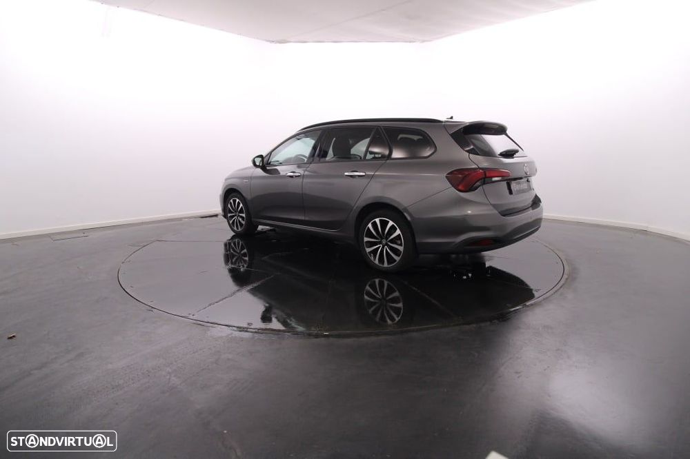 Fiat Tipo Station Wagon 1.6 M-Jet Lounge - 4