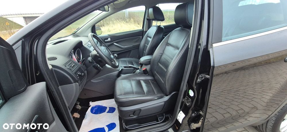 Ford Kuga 2.0 TDCi 4x4 Titanium - 15