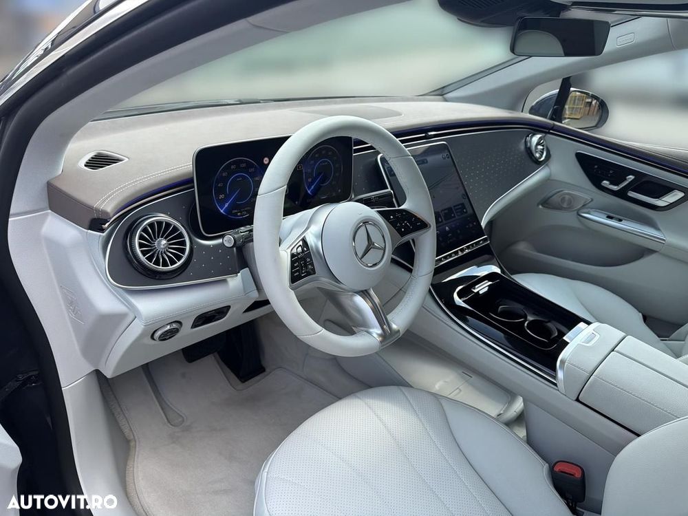 Mercedes-Benz EQE 350 4MATIC - 12