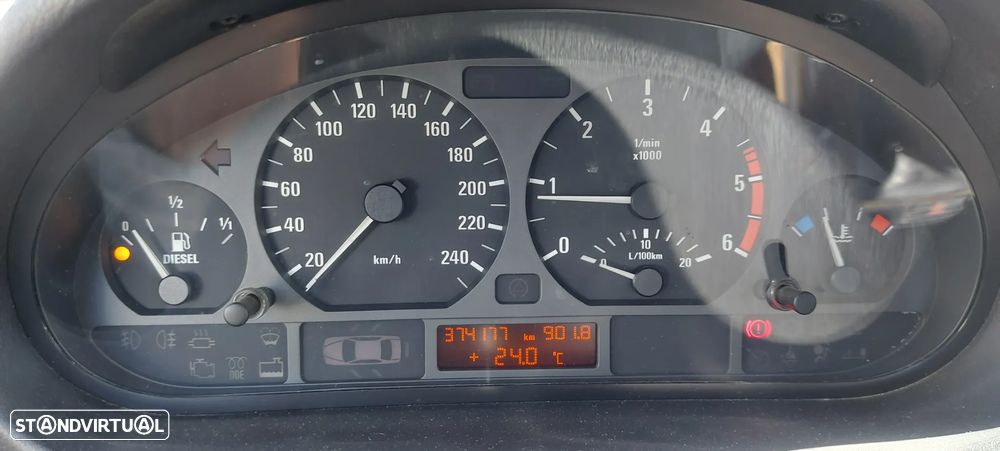 BMW 320 d - 9