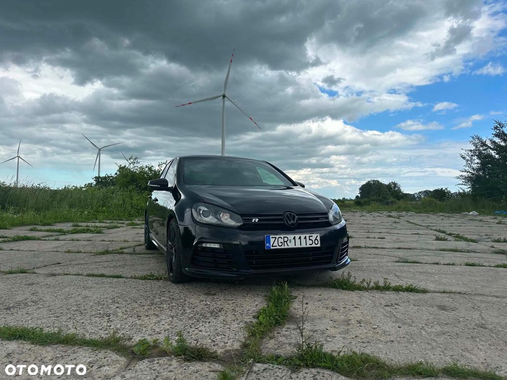 Volkswagen Golf - 8