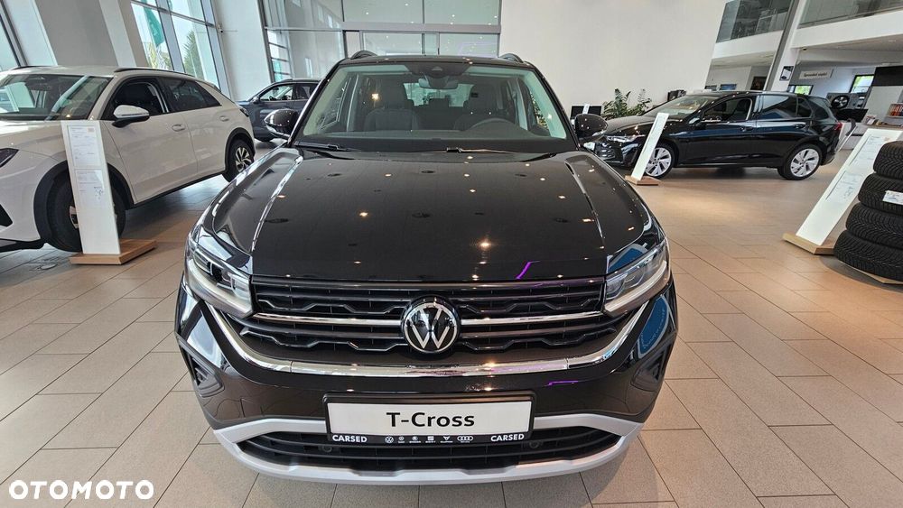Volkswagen T-Cross - 12