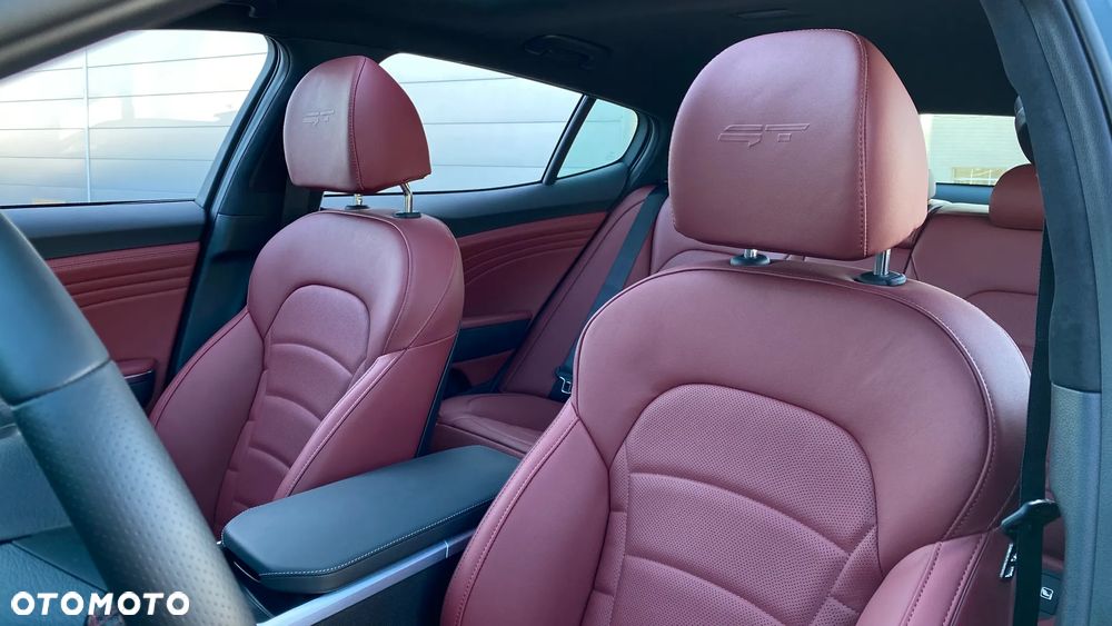 Kia Stinger 3.3 T-GDI V6 GT Prestige Line AWD - 10