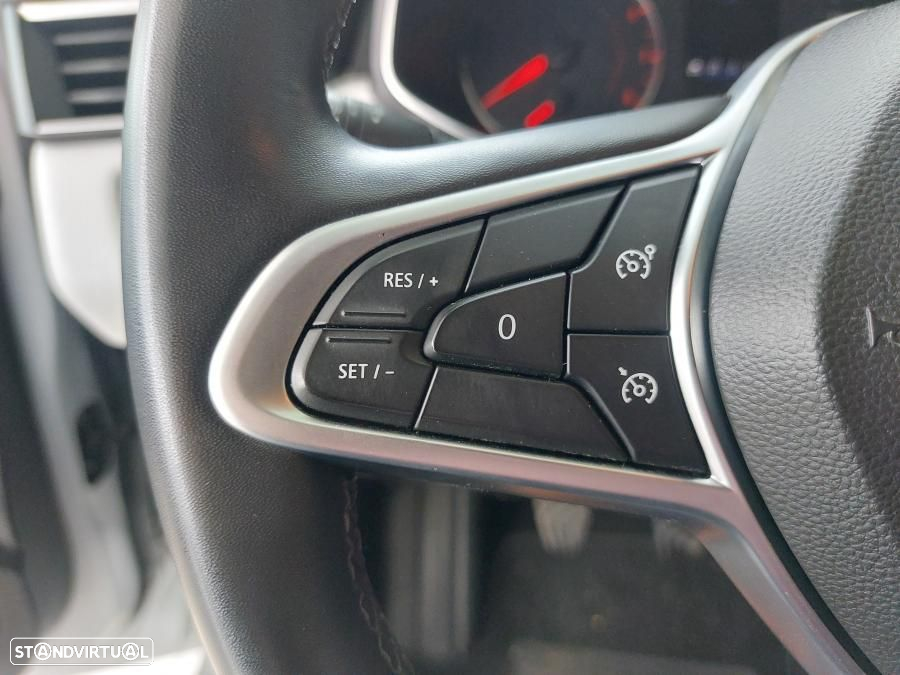 Renault Clio 1.0 TCe Limited - 19