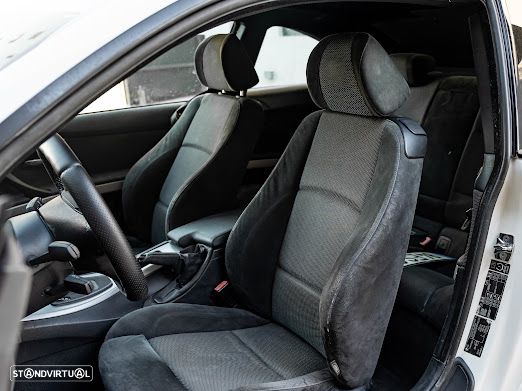 BMW 320 d Coupe Auto - 9