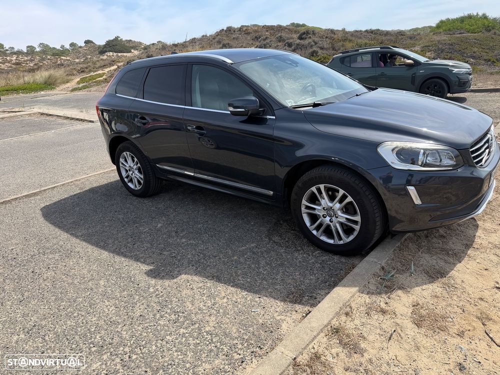 Volvo XC 60 2.0 D4 Momentum Geartronic - 3