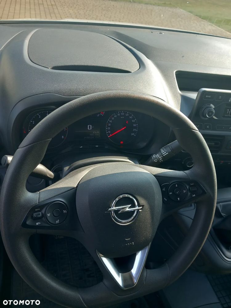 Opel Combo - 8
