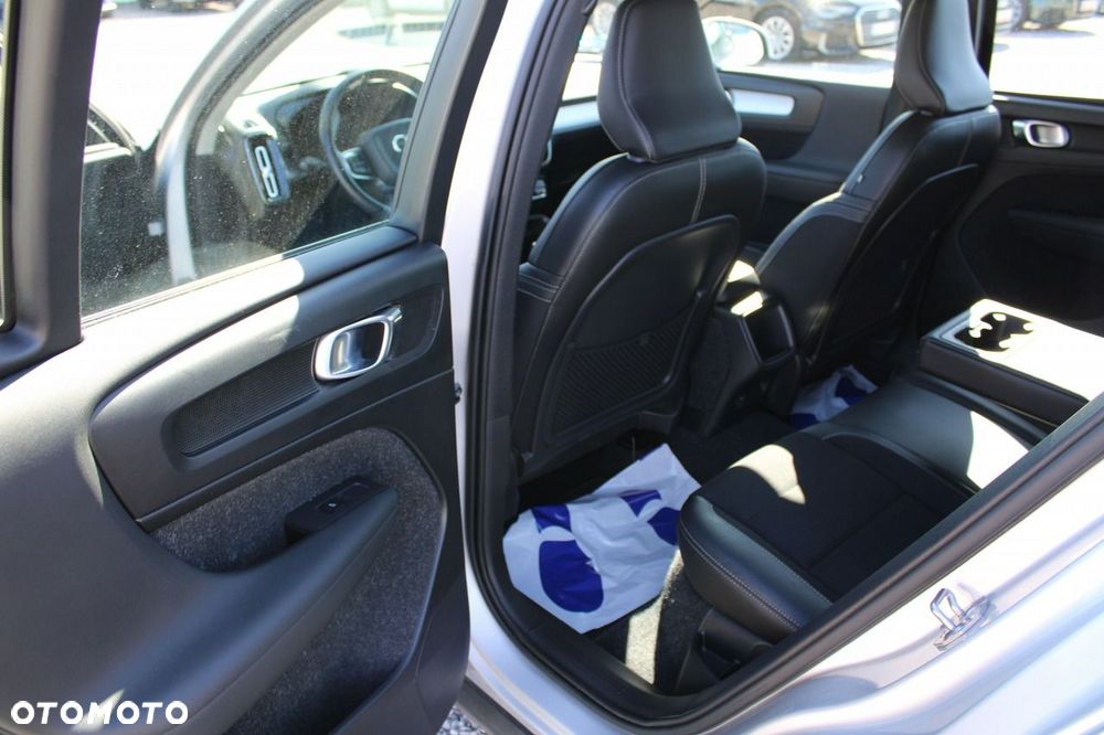 Volvo XC 40 - 20