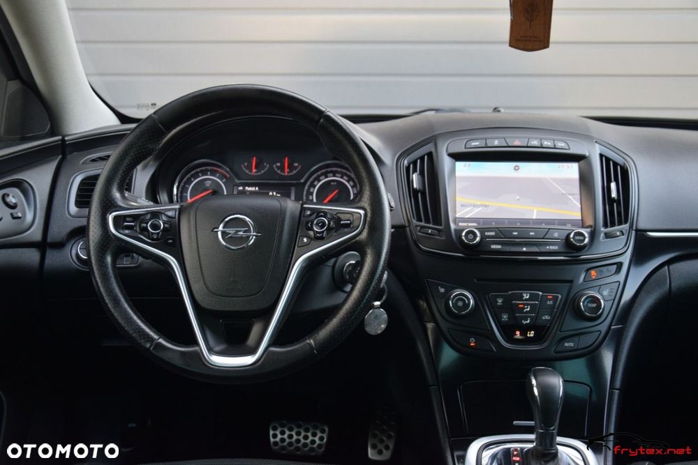 Opel Insignia - 33