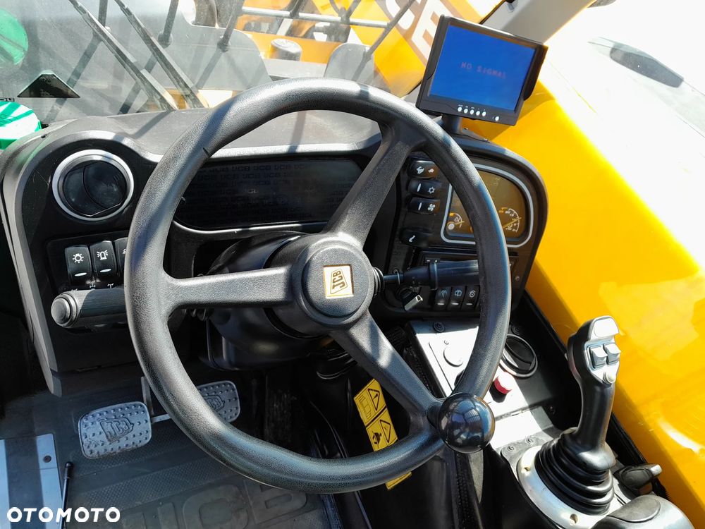 JCB 525-60 - 16