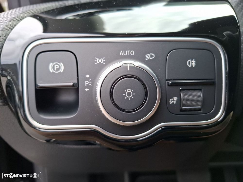 Mercedes-Benz CLA 180 d Style Plus Aut. - 20