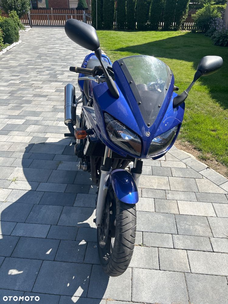 Yamaha FZS - 1
