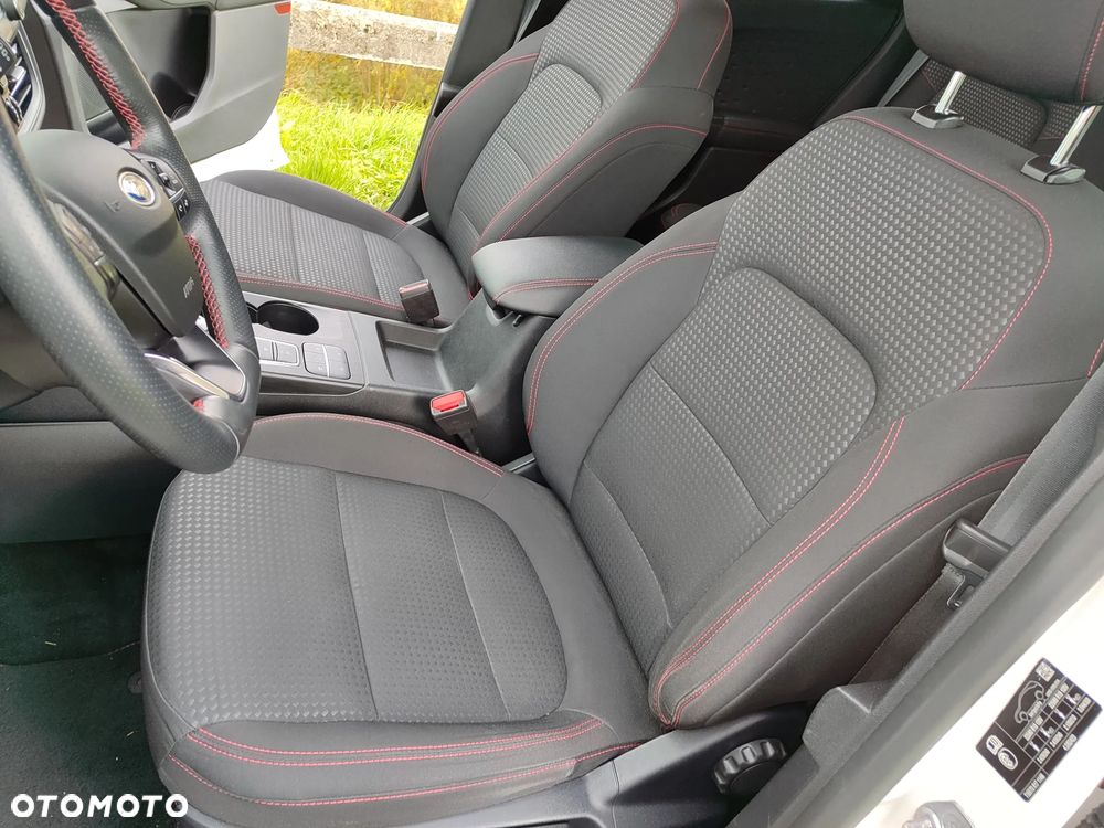 Ford Kuga 2.0 EcoBlue AWD ST-Line X - 17