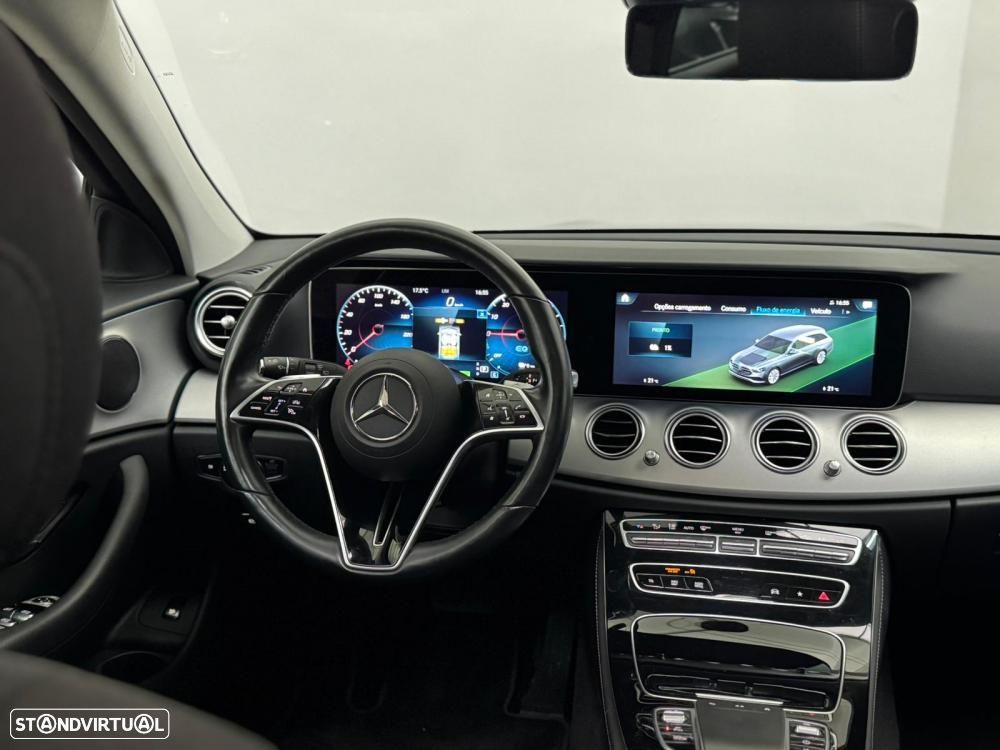 Mercedes-Benz E 300 de AMG Line - 36