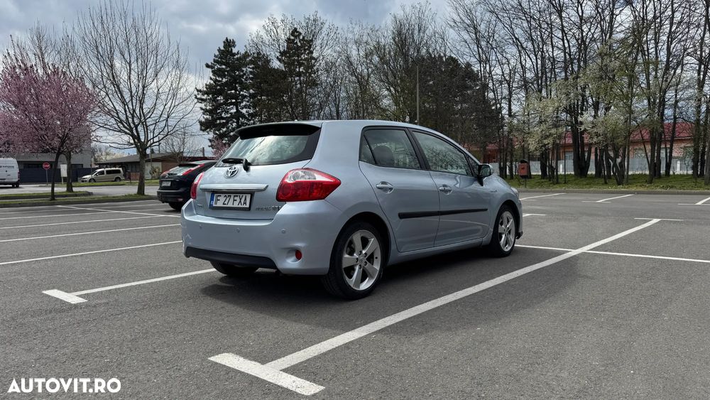 Toyota Auris - 6