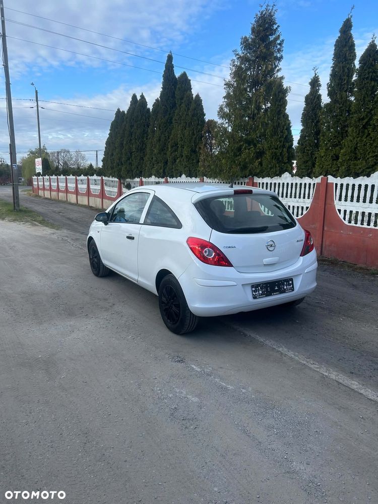 Opel Corsa 1.2 16V Enjoy - 12