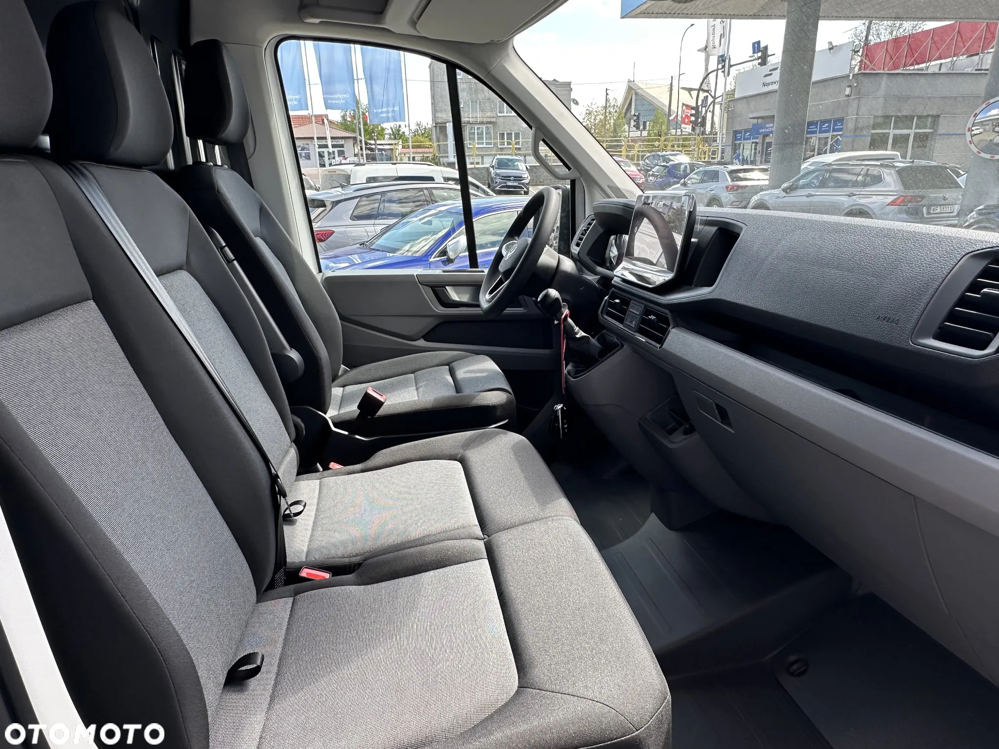 Volkswagen Crafter - 12