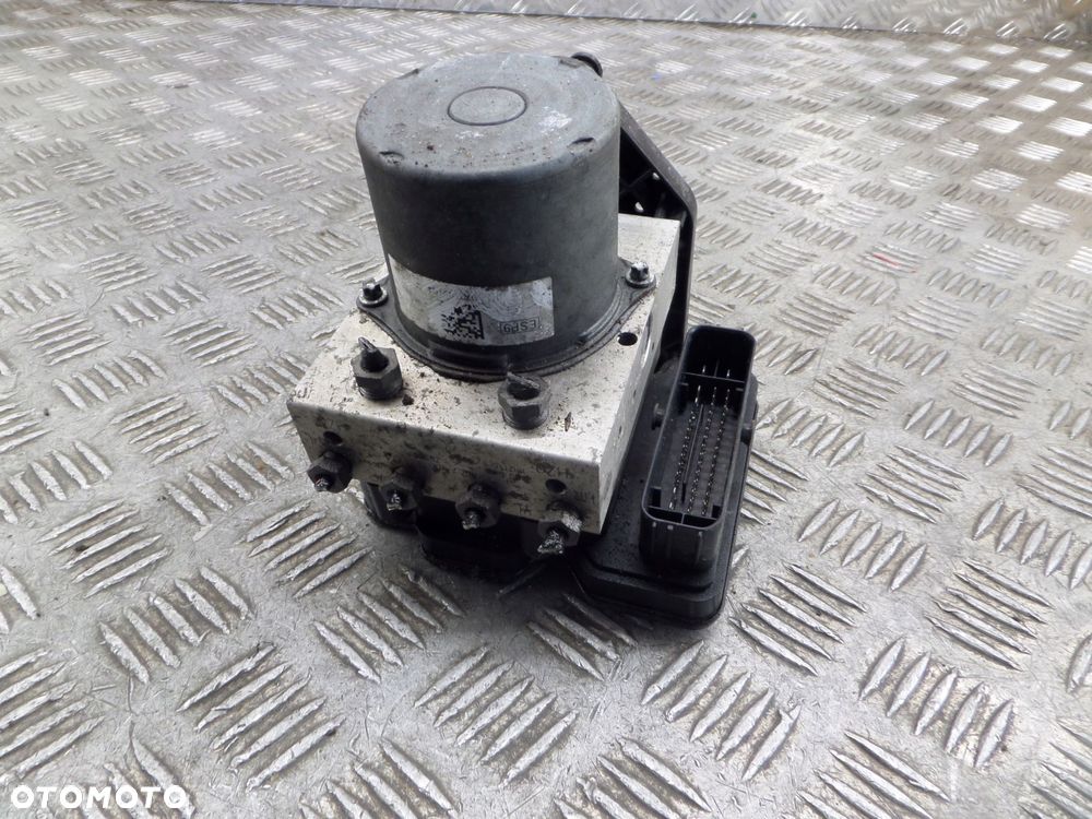 mercedes w907 pompa abs a9079003704 - 3