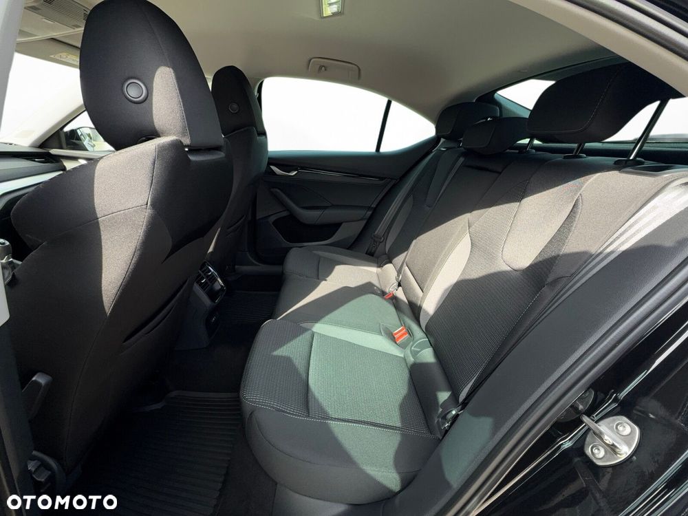 Skoda Octavia 1.5 TSI Selection - 31